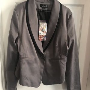 NWT Size 12 Grey & Black Spiegel Blazer
